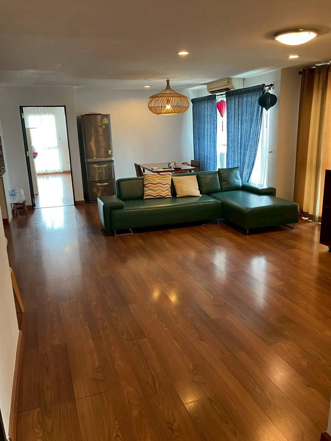 Le Cosi Ekamai 28 (เลอร์ โคซี่ เอกมัย 28) for sell 5,900,000 Mb 138 sqm ขายด่วน ขายถูก ขายขาดทุน Le Cosi Ekamai 28 (เลอร์ โคซี่ เอกมัย 28) for sell 5,900,000 Mb 138 sqm ขายด่วน ขายถูก ขายขาดทุน