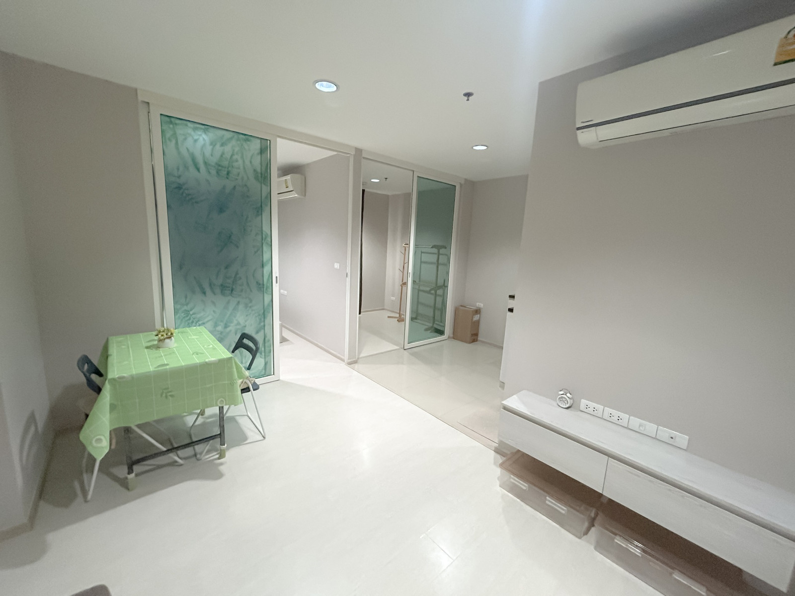 🏢 [ขาย / SALE] Aspire Erawan Tower B 1bed +📏 35.52 sq.m.💰 2,050,000 THB (ฟรีทุกค่าใช้จ่ายวันโอน! / Free All Transfer Fees!)