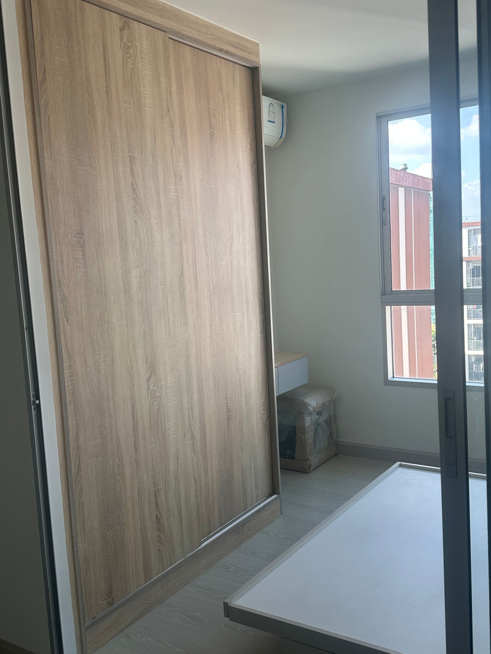 Hot Sale Lowest Price in The Niche id Rama 2 Project and Rama 2 Zone,  8th Floor , Bldg B, Fully Furnished. – รูปที่ 4