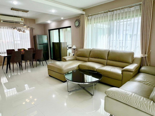 [ให้เช่า] หมู่บ้าน มัณฑนา บางนา กม.7 / 4 ห้องนอน 3 ห้องน้ำ / 70 ตรว. 185 ตรม. **70,000** บ้านเดี่ยวโครงการหรูตกแต่งสวย เฟอร์นิเจอร์และเครื่องใช้ไฟฟ้าครบชุด เดินทางสะดวก พร้อมเข้าอยู่ เพียง 5 นาทีจากห้างเมกาบางนา – รูปที่ 2