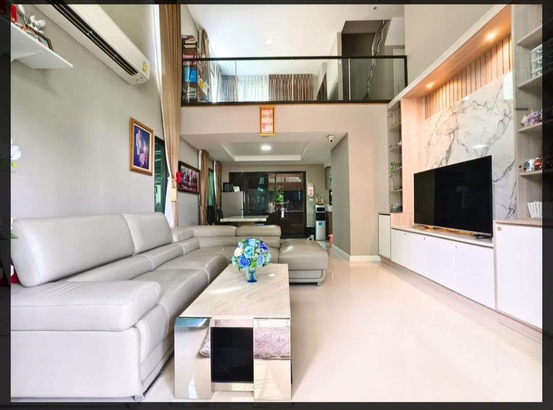 M1781 ขาย ทาวน์โฮม 3.5 ชั้น Patio พัฒนาการ 32 – รูปที่ 2