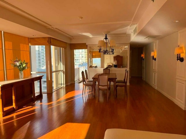 YR4841 Room for rent, Langsuan Ville, Langsuan Ville, 82000 baht.