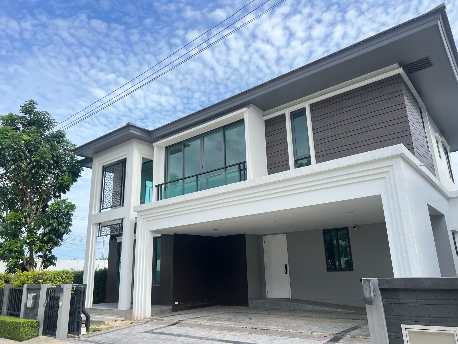 บ้านเดี่ยว double volume บางนา กม.12() ใกล้เมกาบางนา ใกล้ทางด่วน บ้านเดี่ยว double volume บางนา กม.12() ใกล้เมกาบางนา ใกล้ทางด่วน