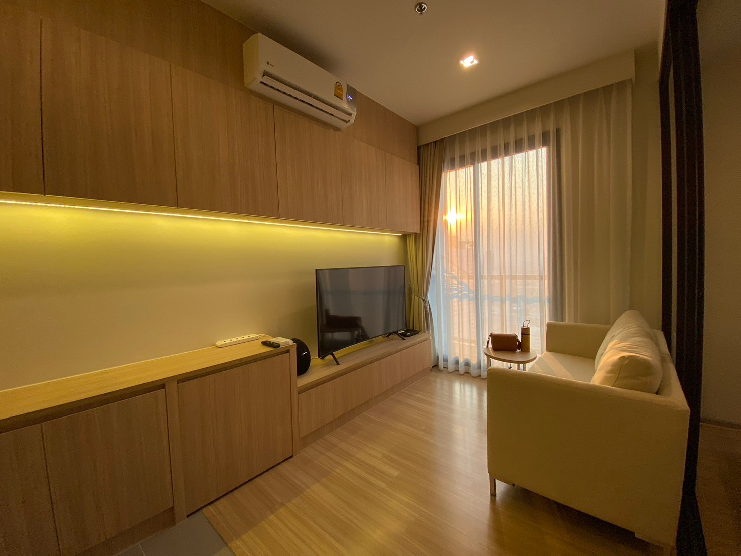 ขายพร้อมผู้เช่า คอนโดเงินเหลือ – รูปที่ 3