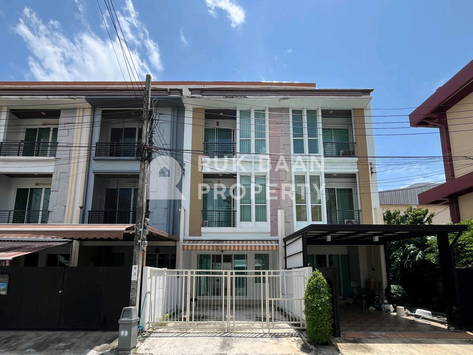 House for sale in the middle of the city, Lat Phrao 87,