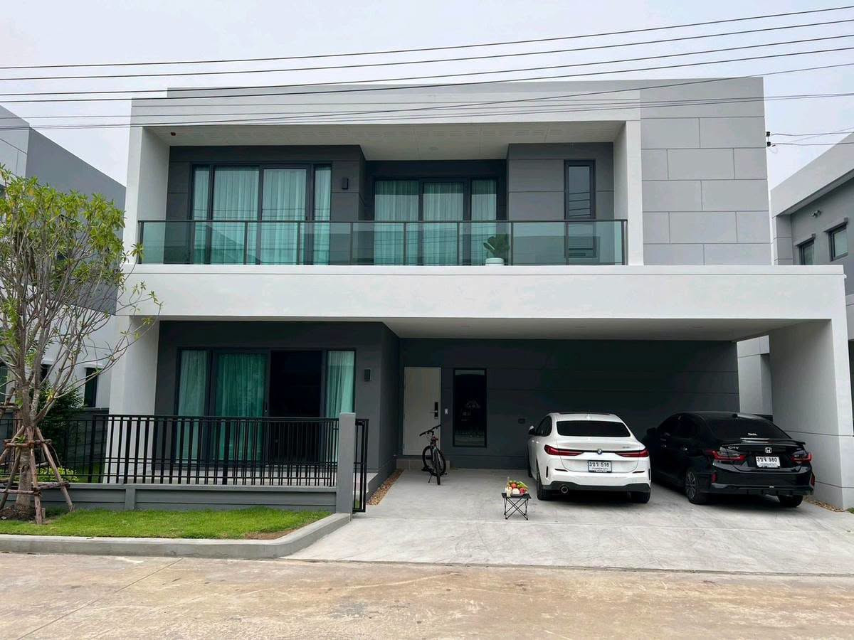 For sale/rent Centro Phahol - Viphavadi 3 | Centro Phahol - Viphavadi 3, whole house furnished.