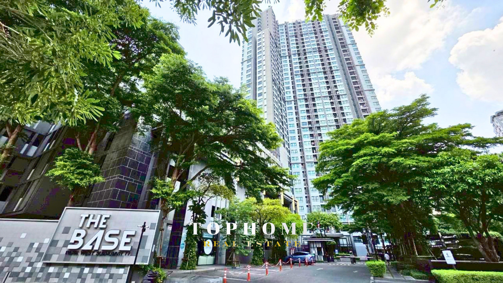 🏙️🔥 HOT DEAL! Urgent sale, Condo The Base Sukhumvit 77, ready to move in, near BTS On Nut. 🏙️🔥 HOT DEAL! Urgent sale, Condo The Base Sukhumvit 77, ready to move in, near BTS On Nut.