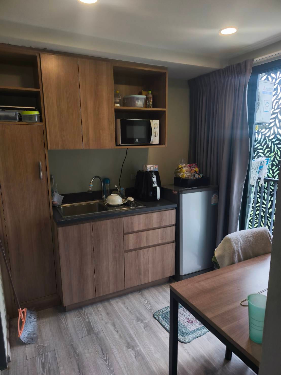 Condo for sale with tenant, Salaya, 5th floor Condo for sale with tenant, Salaya, 5th floor