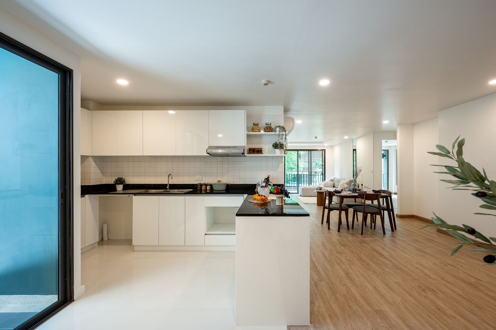 🔥Urgent Sale+🔥 Vogue Sukhumvit 31, near BTS Phrom Phong and MRT Asoke stations. Fully furnished and ready to move in. 🔥Urgent Sale+🔥 Vogue Sukhumvit 31, near BTS Phrom Phong and MRT Asoke stations. Fully furnished and ready to move in.