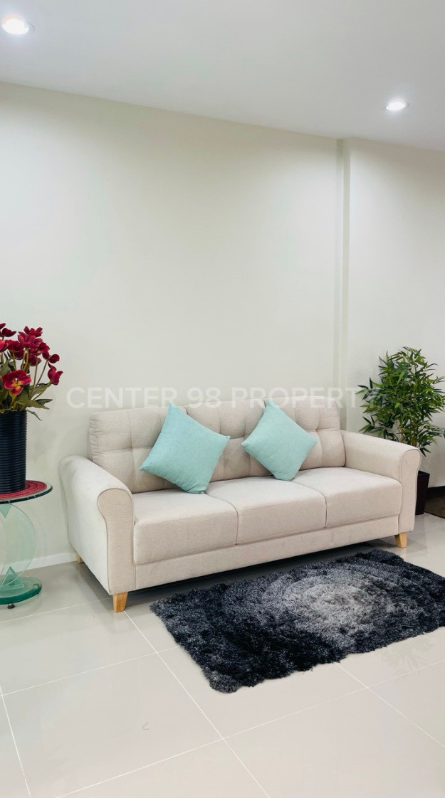 Townhome for rent, Nalin Avenue Light Project, Ramintra Km. 8. – รูปที่ 3
