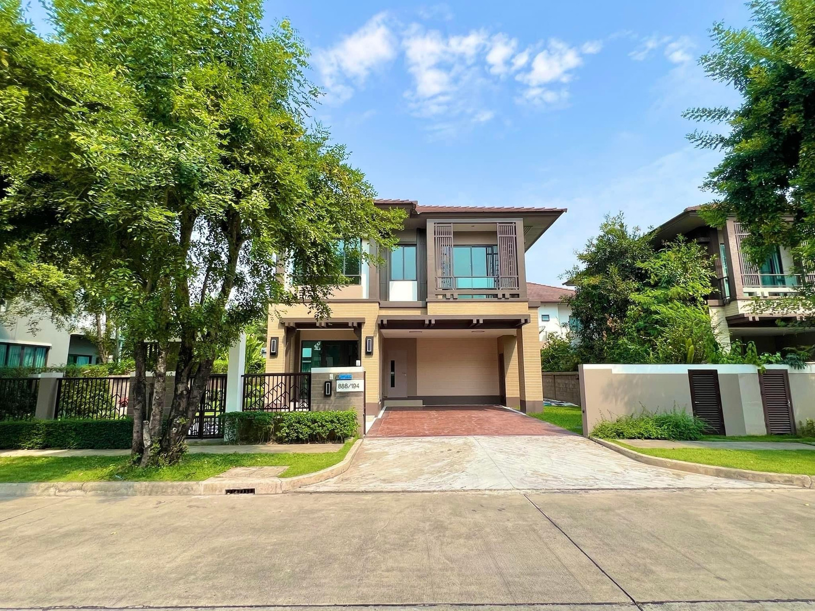 (G-363) ขายบ้านรีโนเวทใหม่ทั้งหลัง พร้อมเข้าอยู่ หมู่บ้าน #เศรษฐสิริวัชรพล  ถ.สุขาภิบาล5 – รูปที่ 4