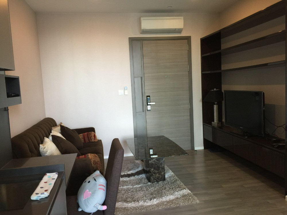 High Floor Near BTS 🏙️(For Rent) The Room Sukhumvit 69 [Phra Khanong]