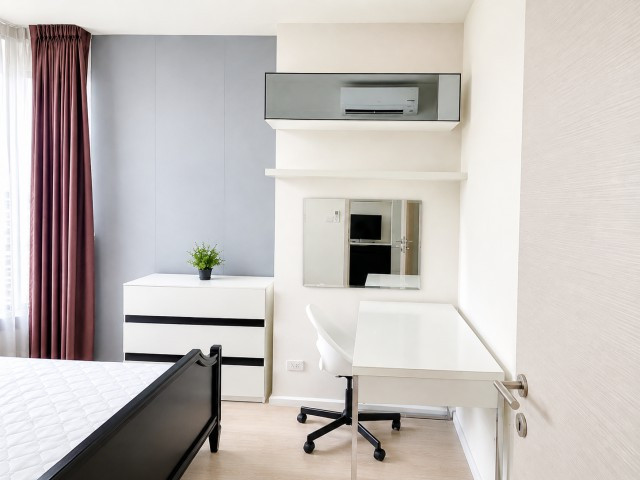 Quin Condo Ratchada 17 corner unit Ratchada18 Intramara45 46sq.m. 1bed 1bath condo near MRT Sutthisa