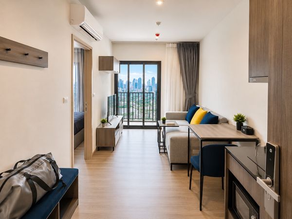 🏡 Condo for Rent – The Base Phetchaburi – Thonglor (เดอะ เบส เพชรบุรี – ทองหล่อ) | 1 Bed | 33 sqm | Floor 27 | Thonglor | 💰16,000 THB/month | LINE: @500vvzzy | Ref: TR0143