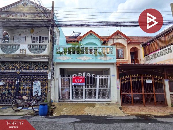 Townhouse for sale Fueang Fa Villa 2 Village, Theparak, Samut Prakan