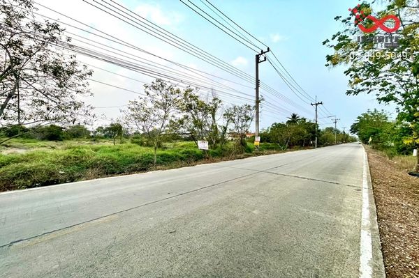 Land for sale, 4 rai 3 ngan, Sam Khok, Pathum Thani, along Khlong Bang Pho Nuea, Thetsaban 6 Road.