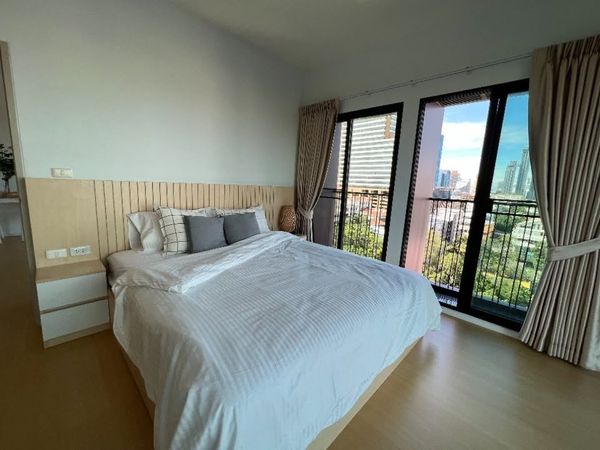 ✨Noble Reveal✨200m to 🚄BTS Ekkamai , Newly Renovated🏙️ Spacious Corner unit 