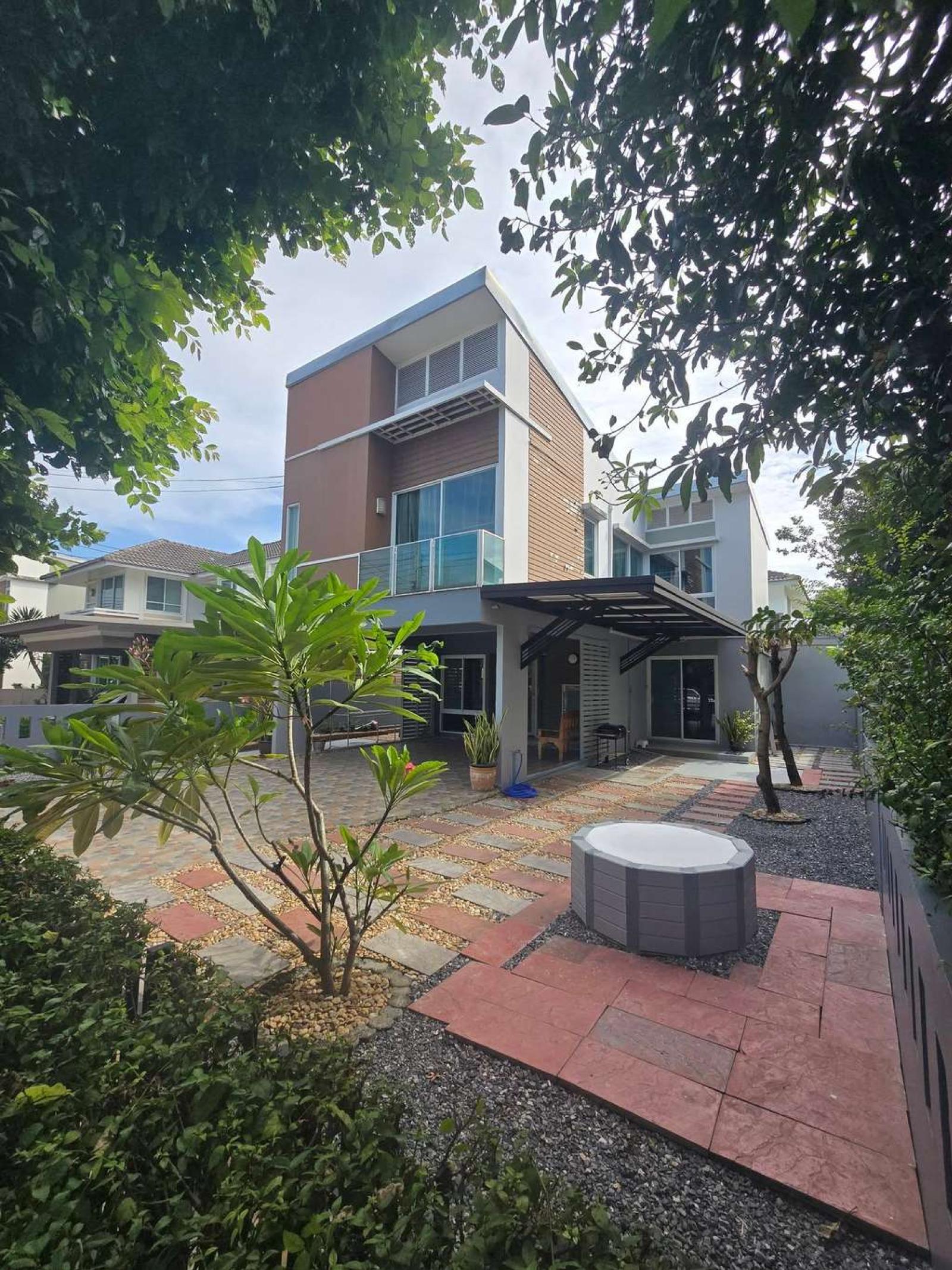 Home Place The Park Wongwaen - Rama9 / 3 Bedrooms (FOR RENT) BZD253 Home Place The Park Wongwaen - Rama9 / 3 Bedrooms (FOR RENT) BZD253
