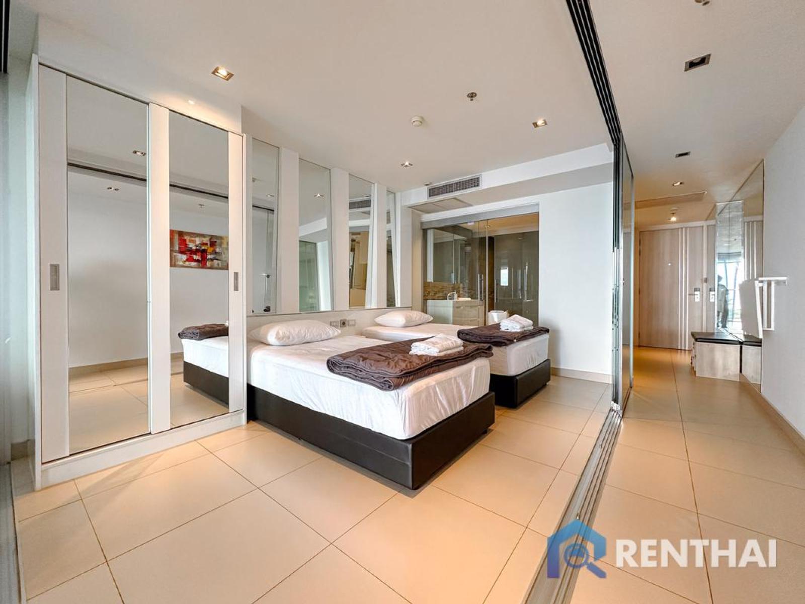คอนโดหรูพร้อมวิวทะเล ที่ Sands Condominium