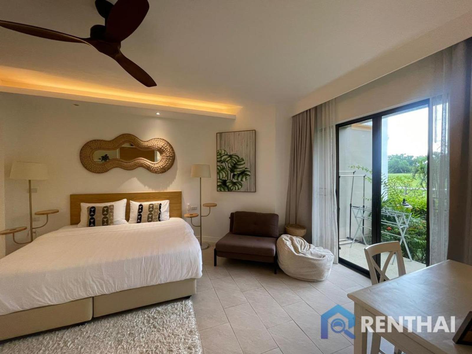 For sale condo 1 bedroom at Allamanda Laguna