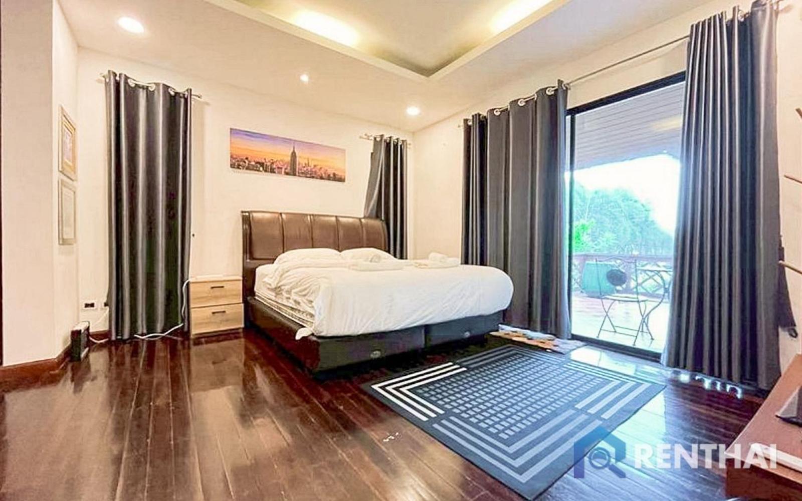 ขายพูลวิลล่าสไตล์ไทยทรอปิคอลร่วมสมัย ใจกลางพัทยา – รูปที่ 4