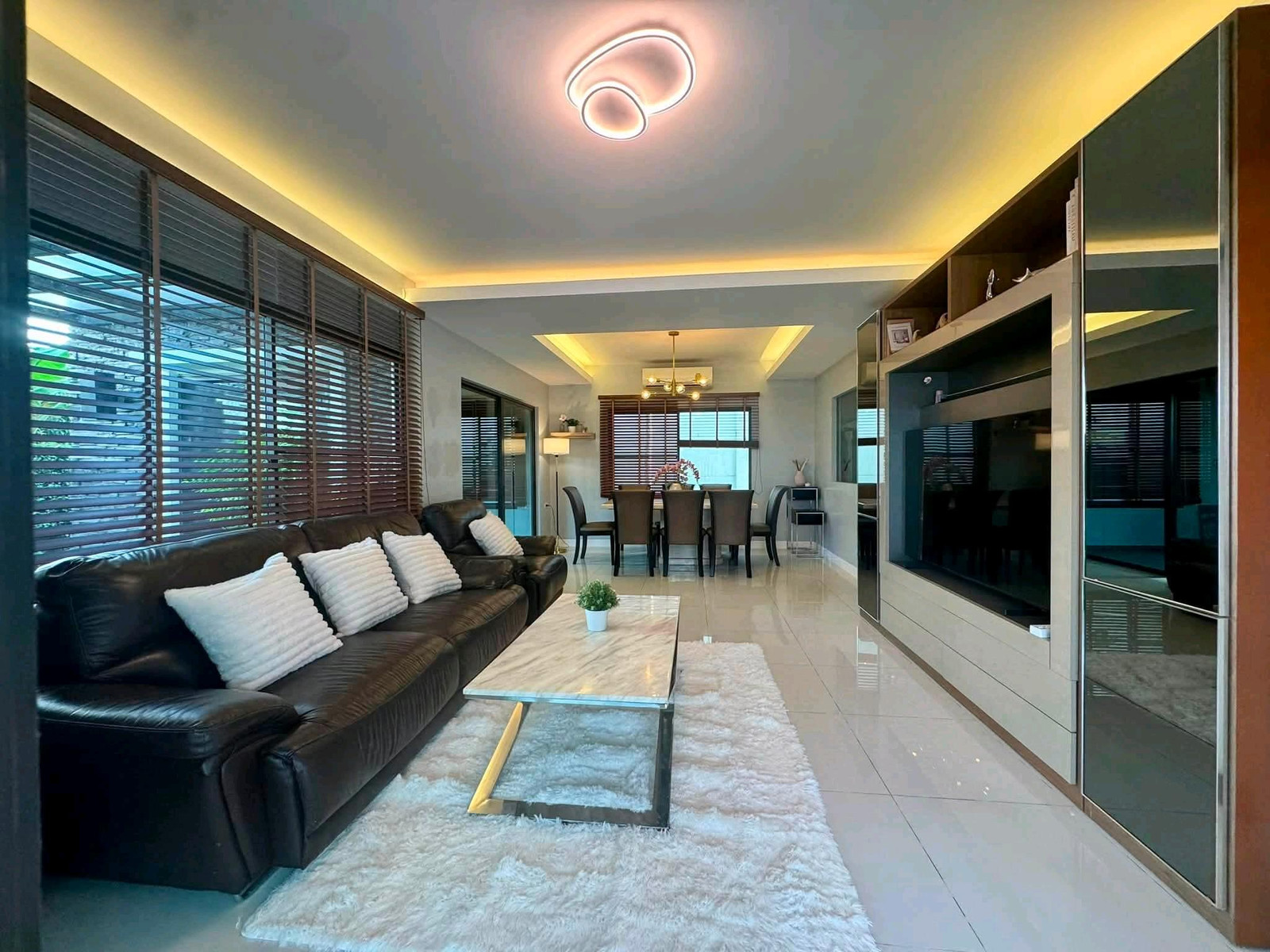 ✨ 4 bedroom house next to Mega Bangna | Renovated for hundreds of thousands, Cozy Luxury style | Wide lawn Big shady tree – รูปที่ 2