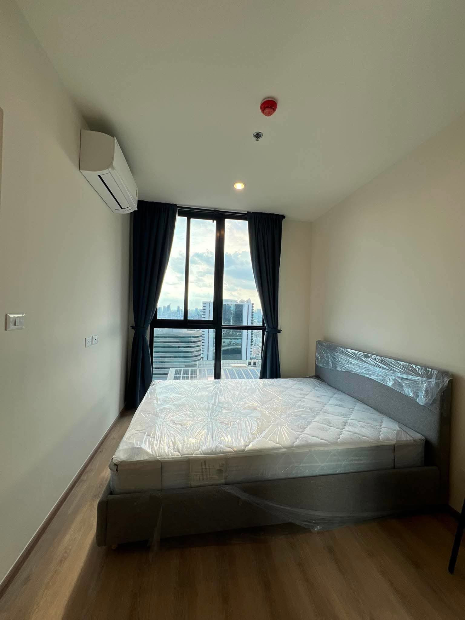 For rent Nue District R9 ตกแต่งครบ พร้อมเข้าอยู่ ใกล้ MRT Rama 9 -RW008155 – รูปที่ 3