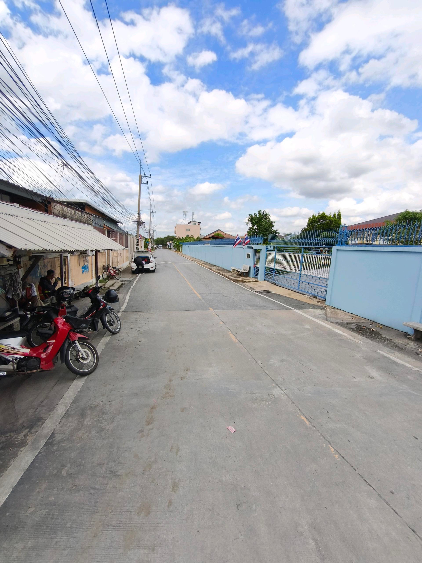Empty land 272 sq m. Filled and ready to build 📍 Soi Thammasuthee 9, Bang Duea Subdistrict, Mueang Pathum Thani District, Pathum Thani Province💰 Price only 4,500,000 baht. – รูปที่ 3