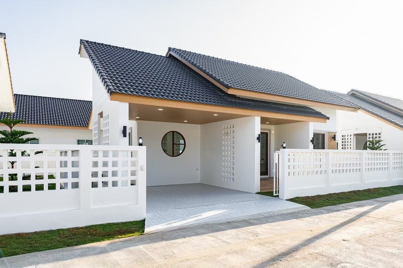 🏠บ้านมินิมอลเดี่ยวชั้นเดียว 3 นอน 2 น้ำ 2 จอดรถ 💰 ราคาเริ่ม 2.19 ลบ (ฟรีโอน) 🏡 พื้นที่ 50 ตรว 📍อยู่ ท่ารั้ว ต. สันปูเลย  อ.ดอยสะเก็ด  จ.เชียงใหม่ – รูปที่ 4