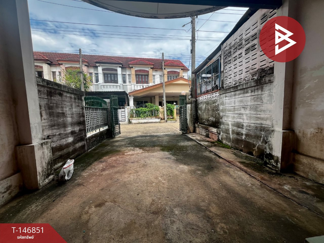 Townhouse for sale Parichat Village 345, Bang Khu Wat, Pathum Thani – รูปที่ 3