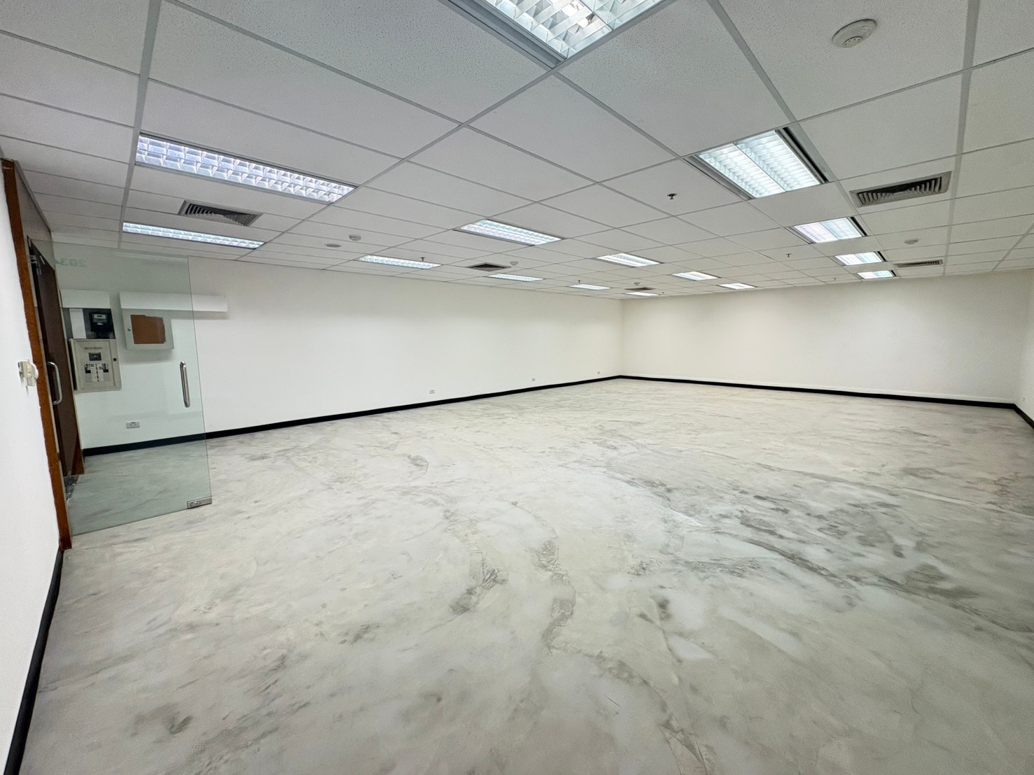 Office space available for rent in Ital-Thai Tower, 11th floor, 100.39 Sq.m. – รูปที่ 4