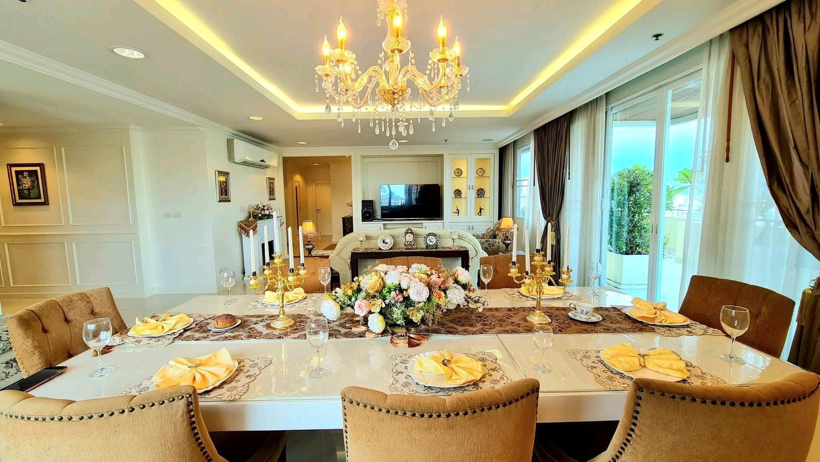 คอนโดใจกลางพร้อมพงษ์ Penthouse ขนาด 800 ตารางเมตร พร้อมเข้าอยู่อาศัย
