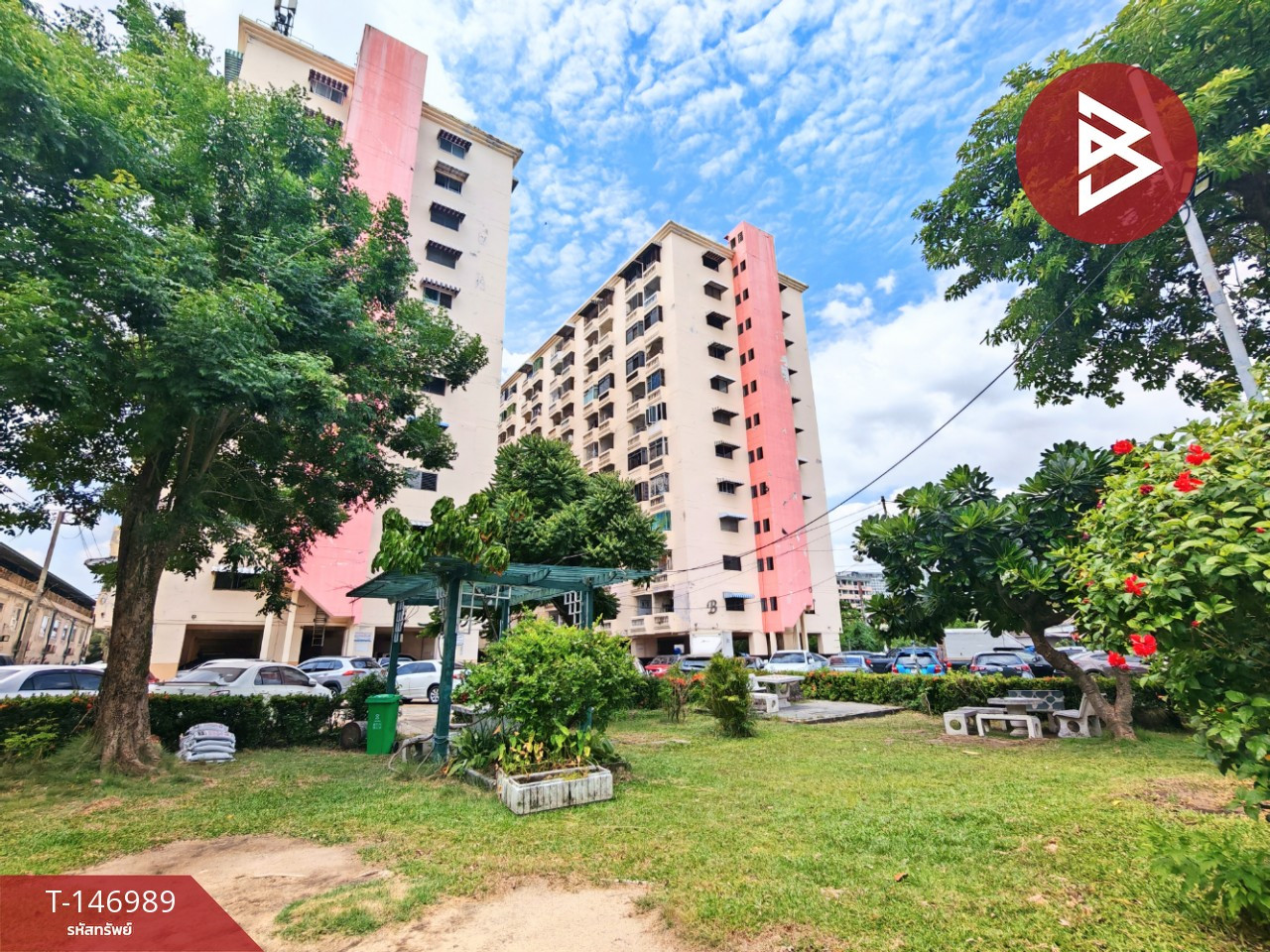 Condo for urgent sale, Namchok Housing Condominium Project, Ramkhamhaeng 60/3, Bangkok. Condo for urgent sale, Namchok Housing Condominium Project, Ramkhamhaeng 60/3, Bangkok.