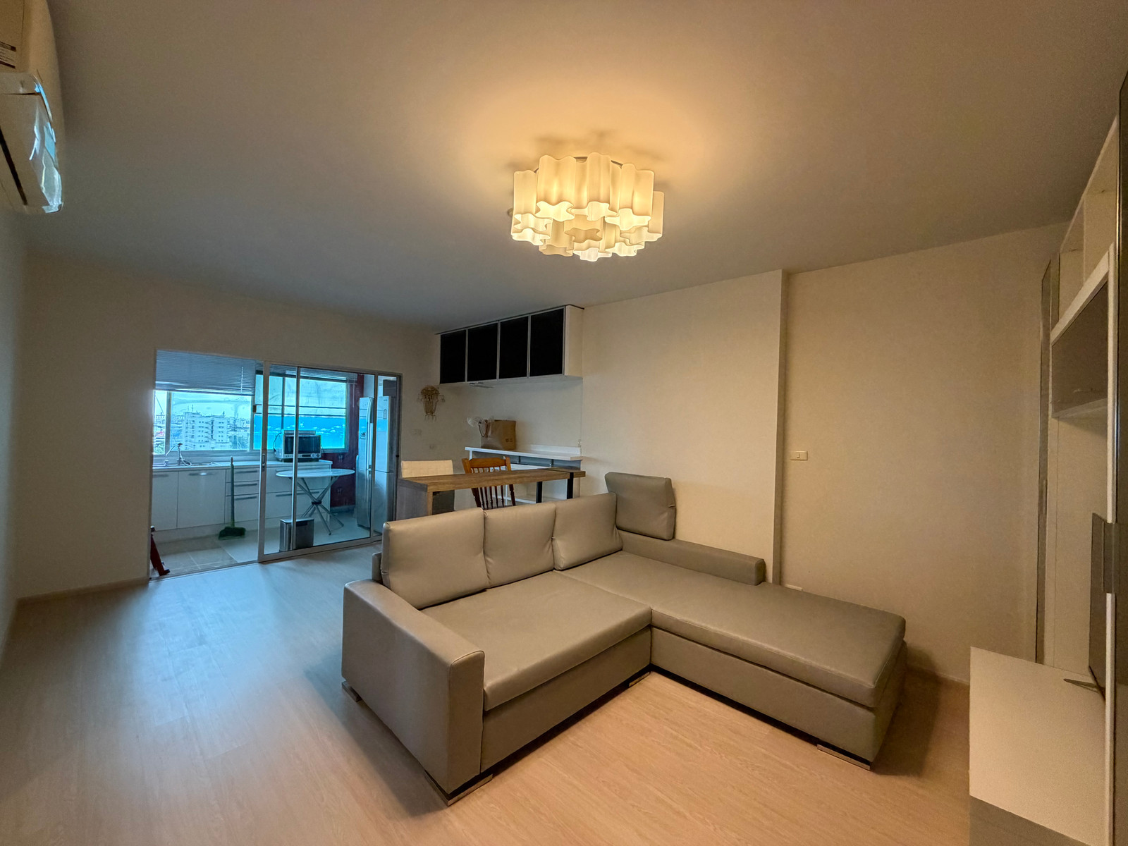 Condo for sale, rent, Supalai Park Srinakarin, 2 bedrooms, ready to move in. Condo for sale, rent, Supalai Park Srinakarin, 2 bedrooms, ready to move in.