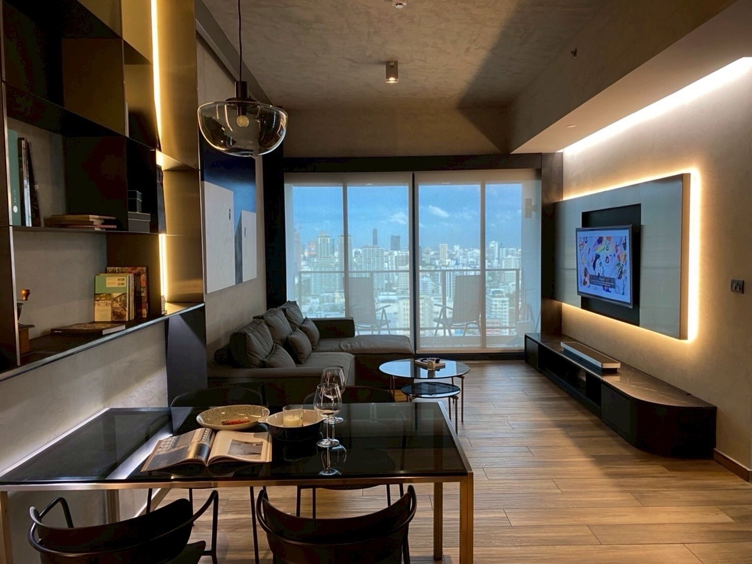 The Lofts Asoke😍📞0825686458 The Lofts Asoke😍📞0825686458