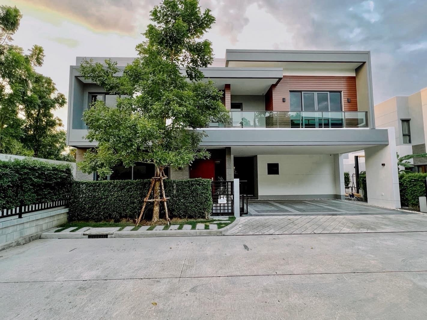 4+1 Bed luxury house for rent at prime On Nut 4+1 Bed luxury house for rent at prime On Nut