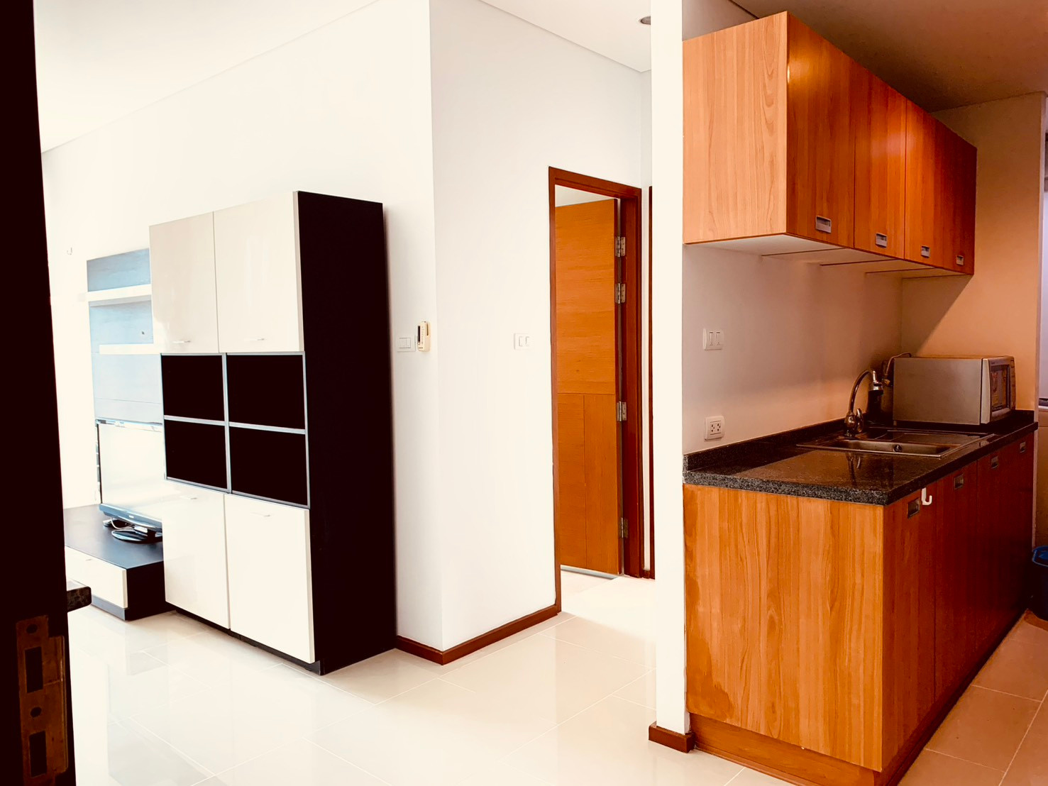 ให้เช่า 1 ห้องนอน เฟอร์ครบ พร้อมอยู่ Rent 1 Bedroom Fully furnished ! – รูปที่ 3