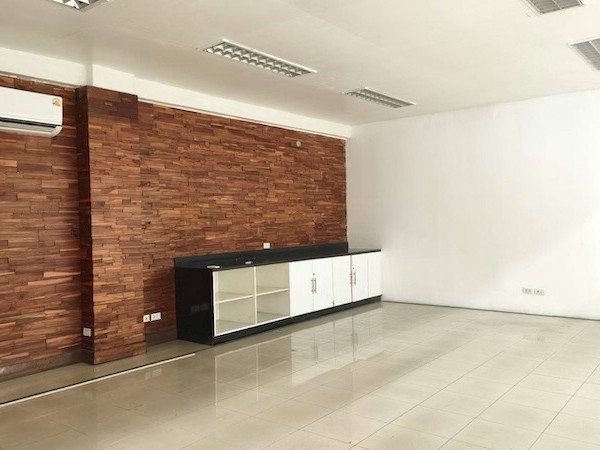 Warehouse, factory for rent with built-in office near the main road, Phraeksa, Samut Prakan. If interested, contact 082-3223695. – รูปที่ 2
