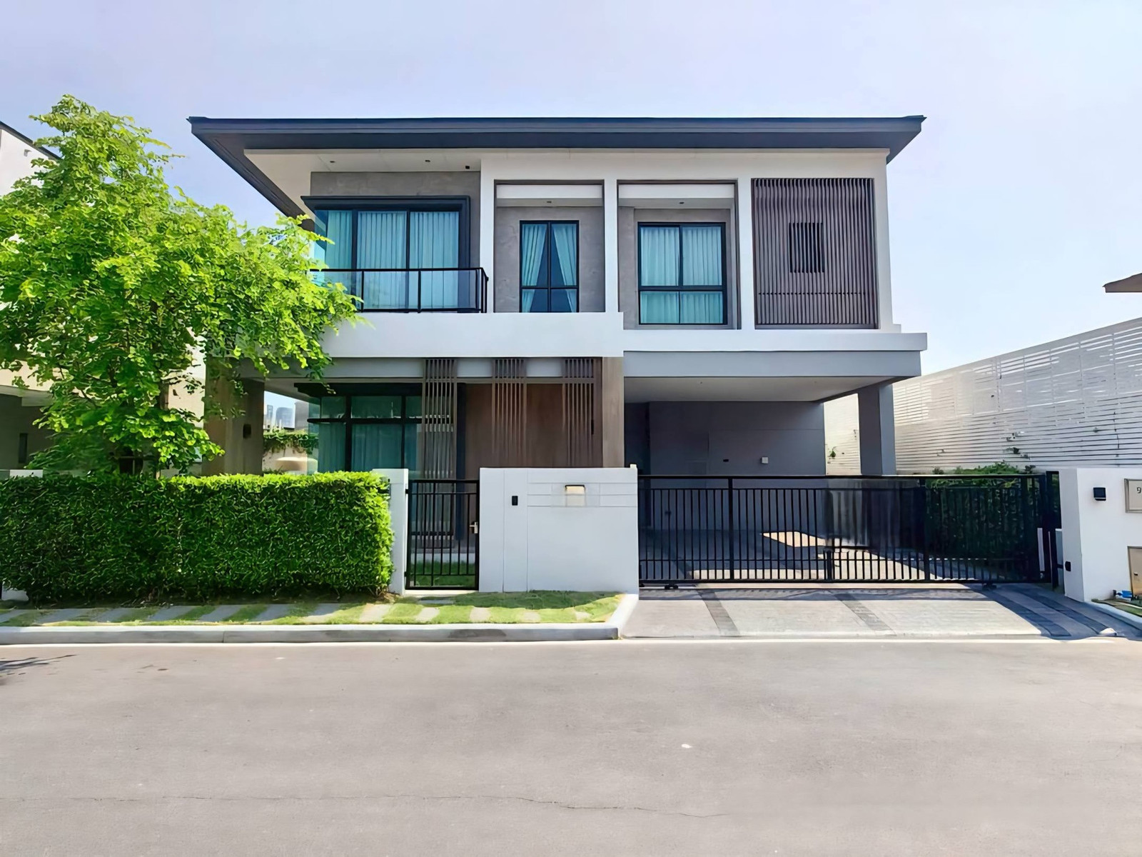 🏡 FOR RENT | FOR SALE Luxury Family Home @ Bangkok Boulevard Bangna-KM.5 ✨ 🏡 FOR RENT | FOR SALE Luxury Family Home @ Bangkok Boulevard Bangna-KM.5 ✨