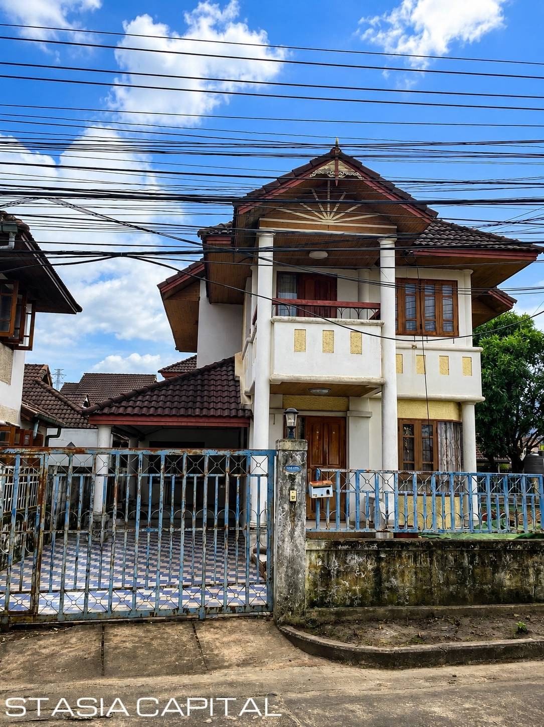 🏡 ขายบ้านเดี่ยวพร้อมที่ดิน แปลงมุม โอกาสดีสำหรับรีโนเวท  📍 โครงการสุขกมล การ์เด้นฮิลล์ ศรีราชา