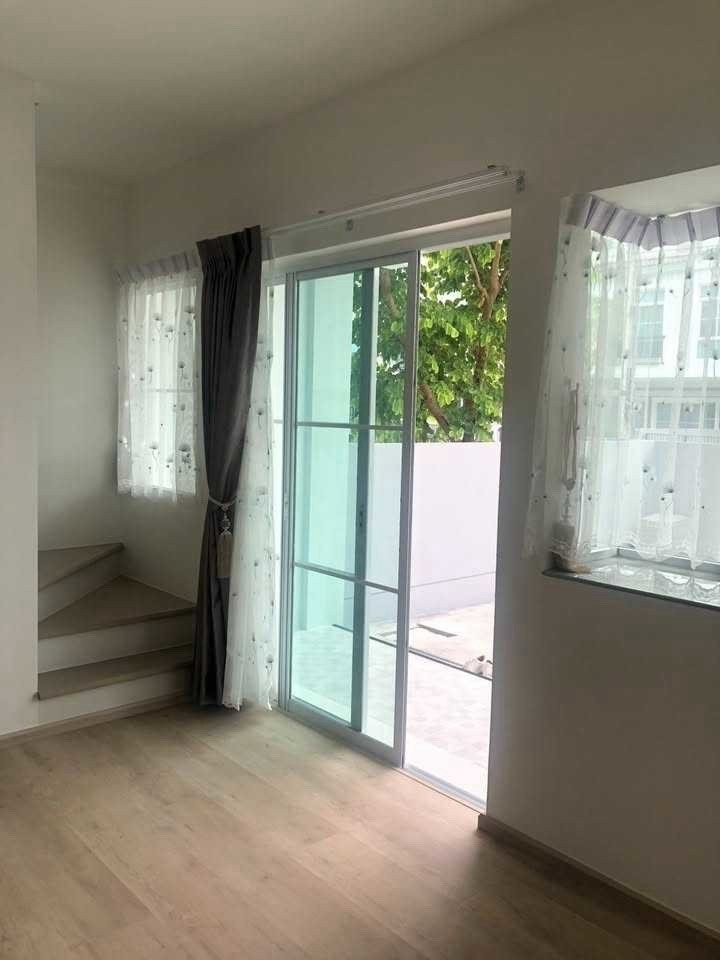 ให้เช่า Townhome อินดี้2บางนา - รามคำแหง2 🚝🌈🌟聯排別墅出租：Indy 2 Bangna-Ramkhamhaeng 2  – รูปที่ 2