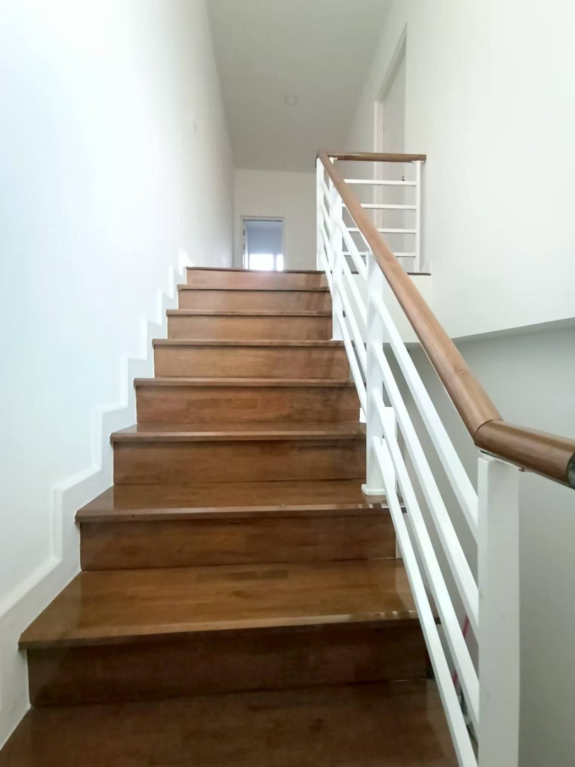 🏡 Bless Town Ramintra 127 | Near Pink Line MRT | Brand-New 3-Storey Townhome with Parking for 3 Cars – รูปที่ 2