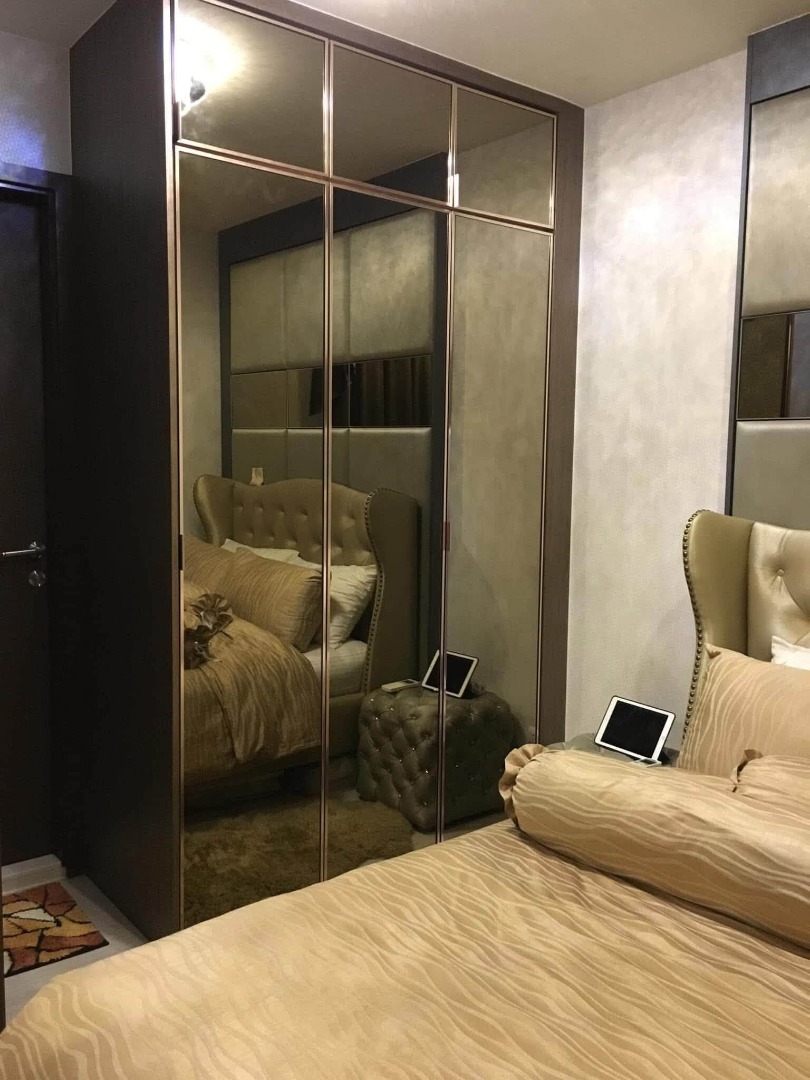 🌿 RHYTHM Asoke, 1-bedroom corner unit, 34 sq.m., luxury built-in furniture, ready to move in. Near MRT Rama 9 and MRT Phetchaburi. 🌿 RHYTHM Asoke, 1-bedroom corner unit, 34 sq.m., luxury built-in furniture, ready to move in. Near MRT Rama 9 and MRT Phetchaburi.
