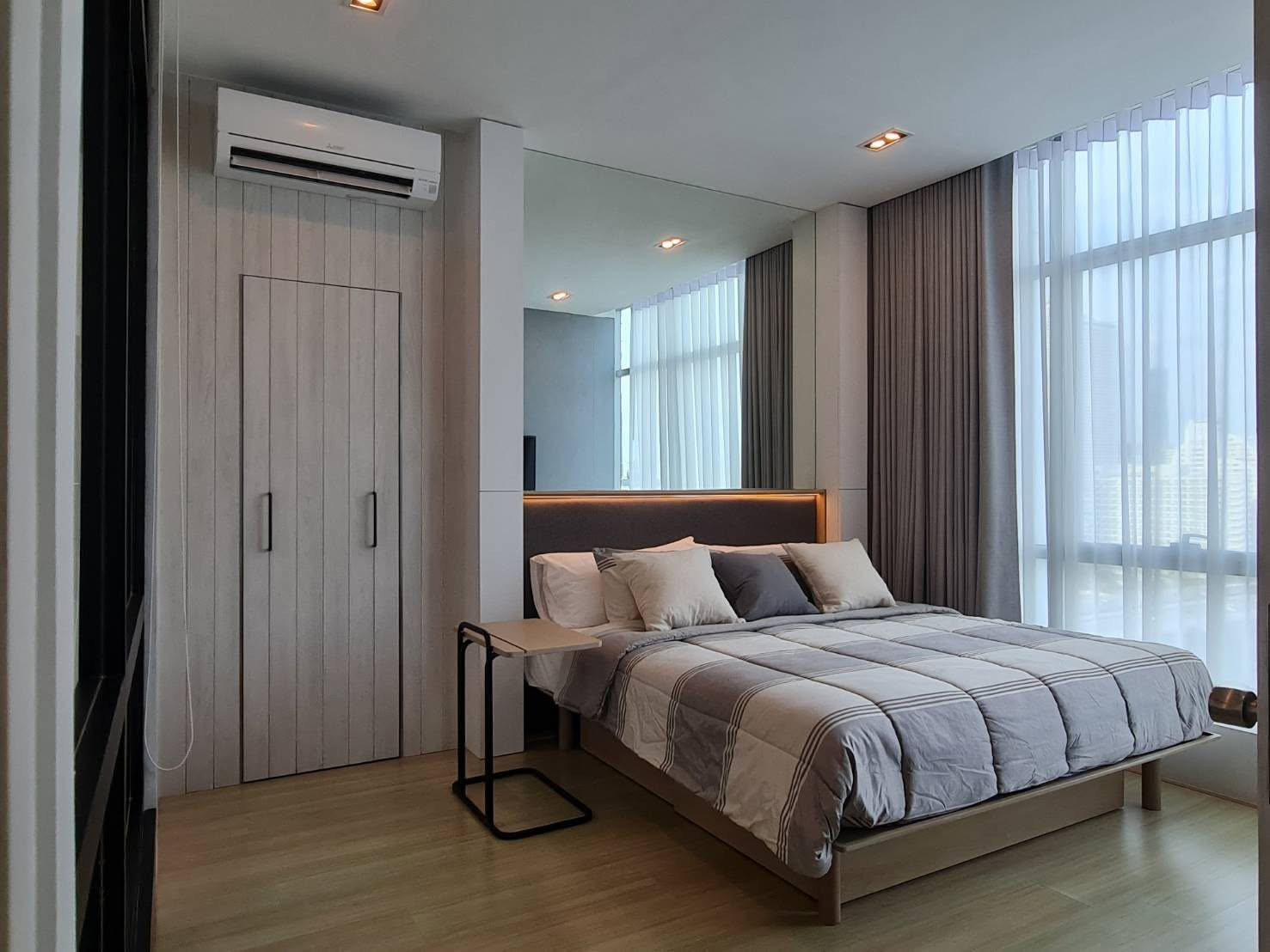 ปล่อยเช่าห้องวิวสวย ริมเจ้าพระยา ใกล้ Icon siam ห้องกว้าง แต่งสวย ราคาดี Baan Sathorn Chaopraya