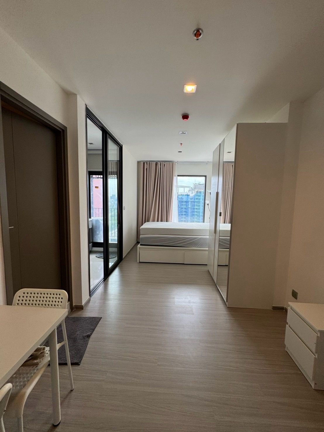 Condo for sale Life Asoke Hype price 3,690,000 baht [MKs260802]