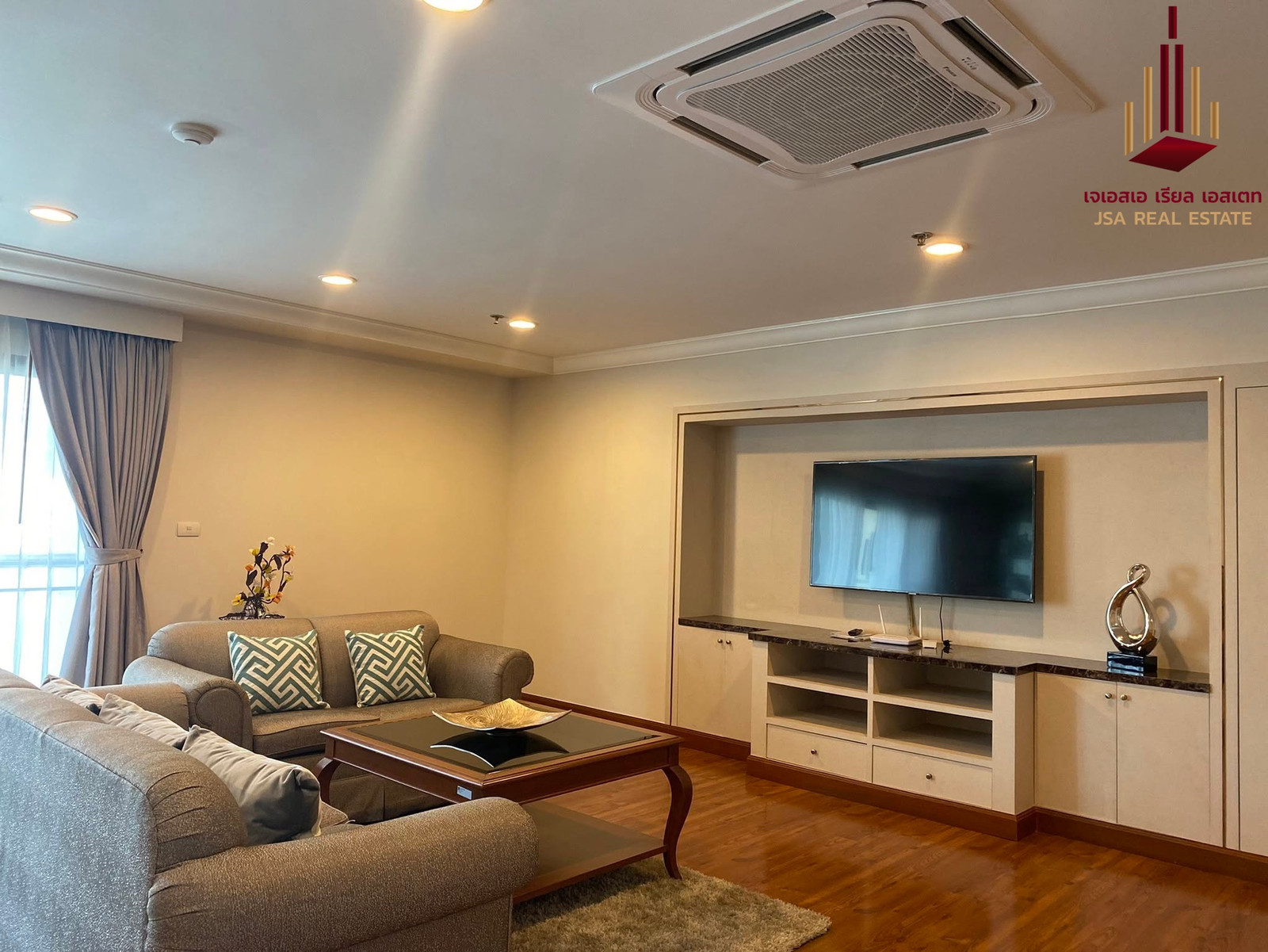 ✨ For Rent : G.P. Grande Tower  Condo ✨  💰 Only 78,000  THB/month
