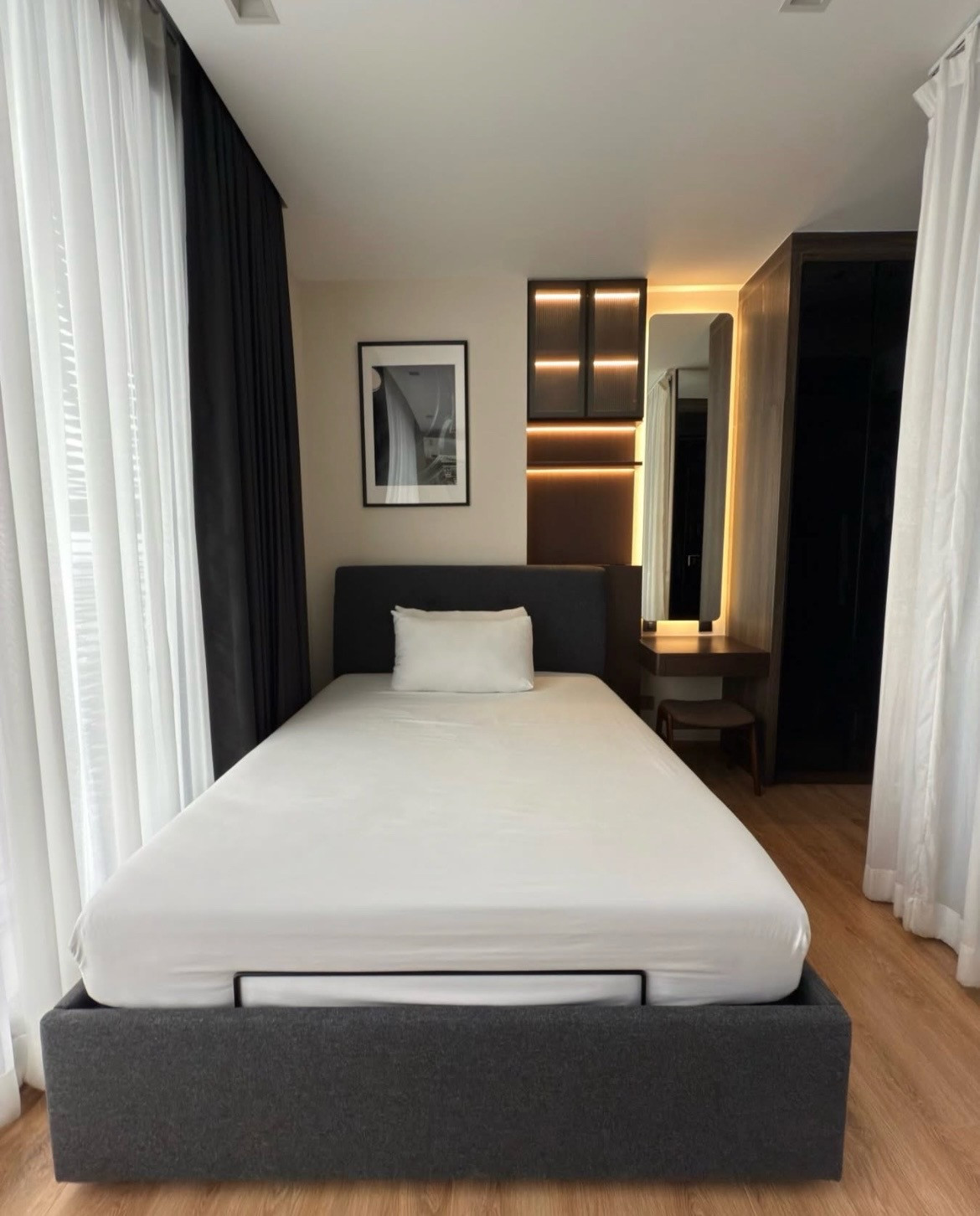 ✨ Noble Around Ari | 37th floor, open view | BTS Ari 90 m. | OLED 65” | Only 24,000 baht/month 🌇