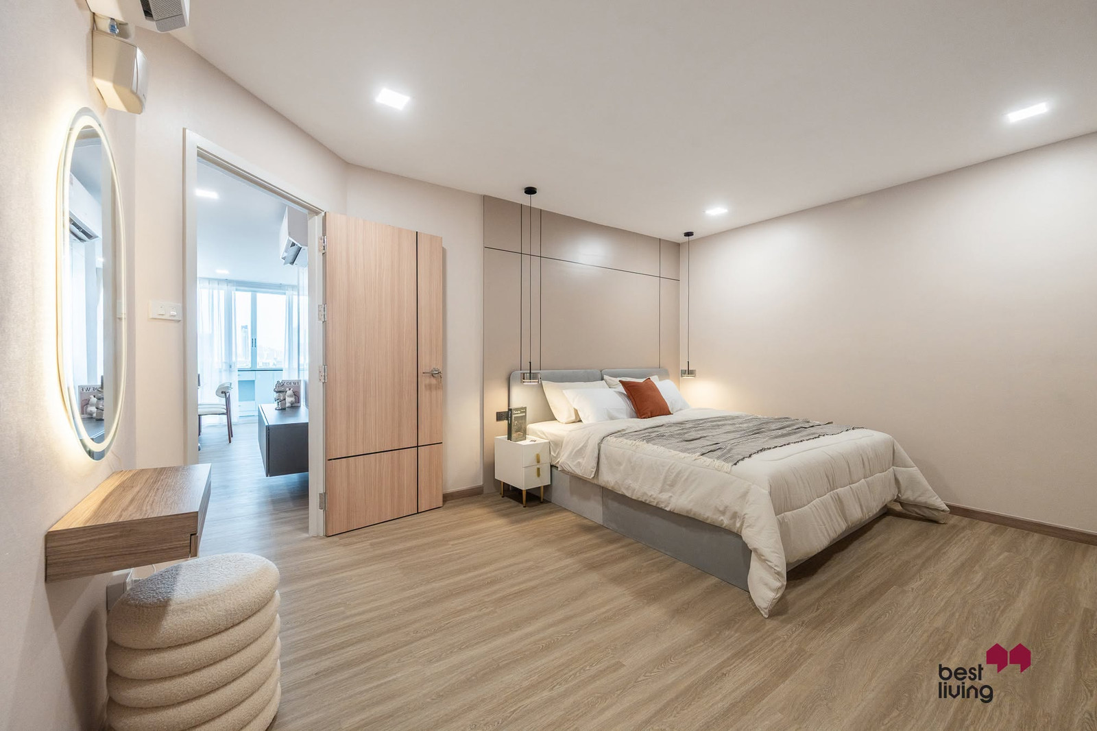 Pisawit Tower, large room, 2 bedrooms, near BTS Phahon Yothin 24