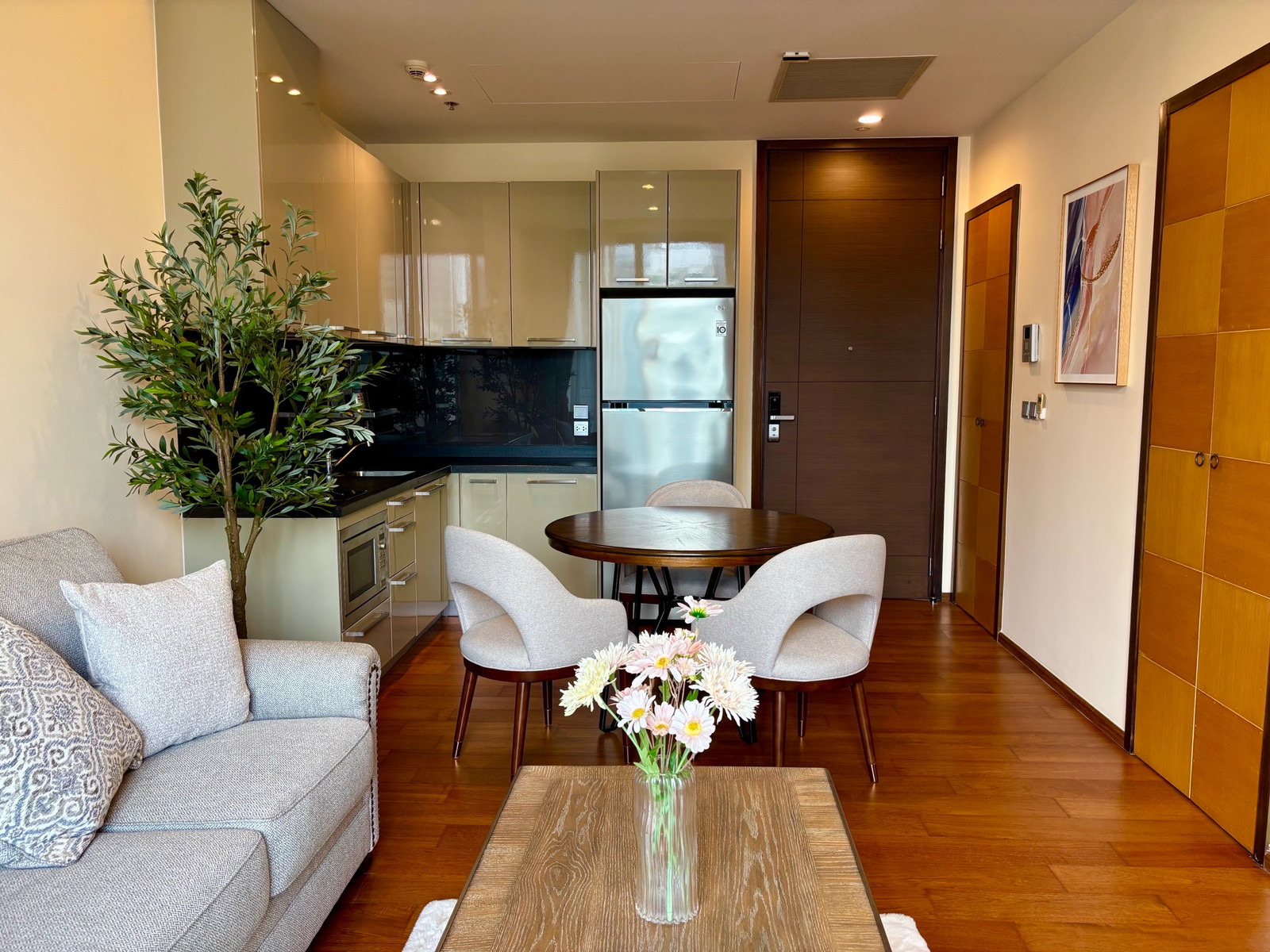 🔥Rent at Quattro By Sansiri 🔥 1BR 1BR.🔥 45,000 🔥55sqm🔥Floor19 – รูปที่ 4