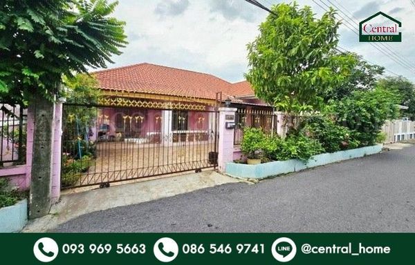 Single house, Phonjira Village, Lam Luk Ka, Khlong 7, area 64 sq m, cheapest in the project.